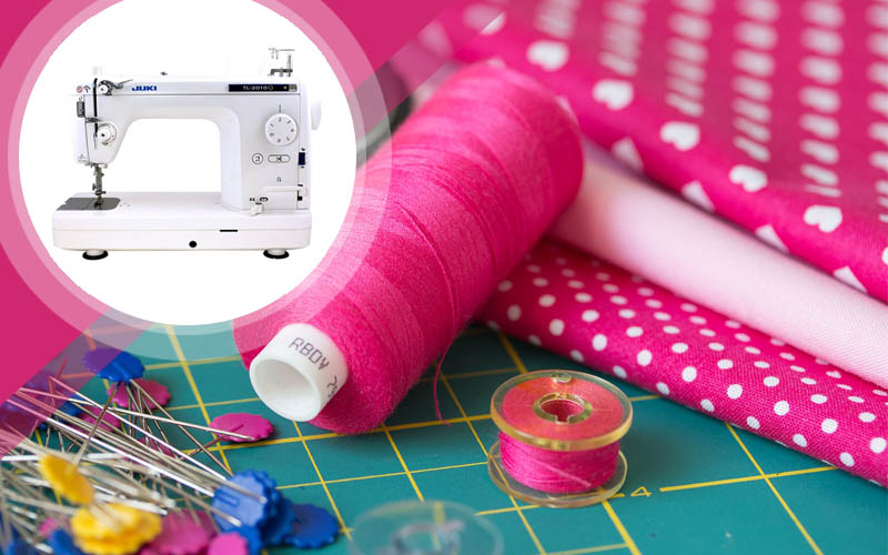 niddles and sewing thread